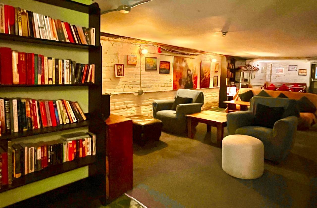 The Only Backpacker'S Inn (Adults Only) Toronto Dış mekan fotoğraf