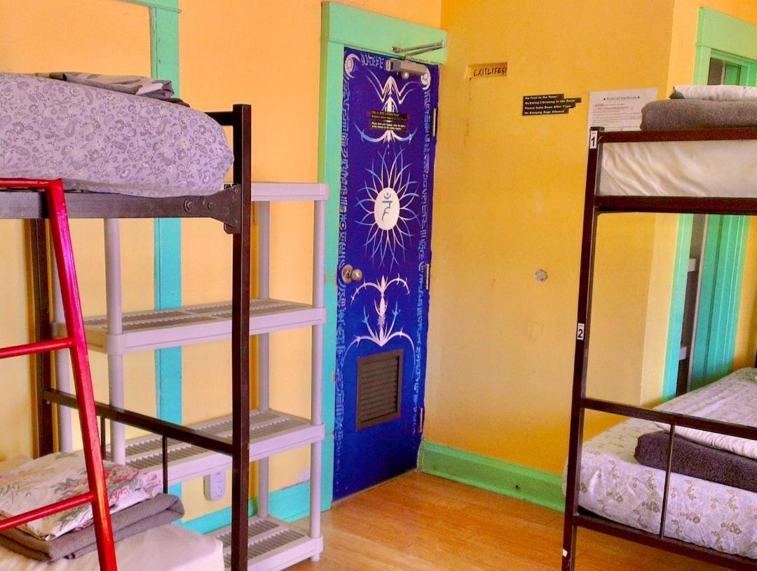 The Only Backpacker'S Inn (Adults Only) Toronto Dış mekan fotoğraf